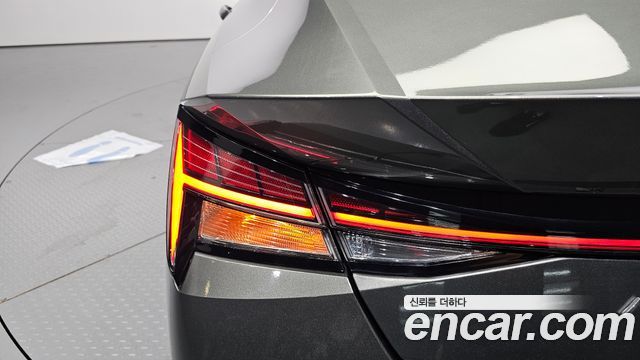 Hyundai AVANTE 2023 — photo 9