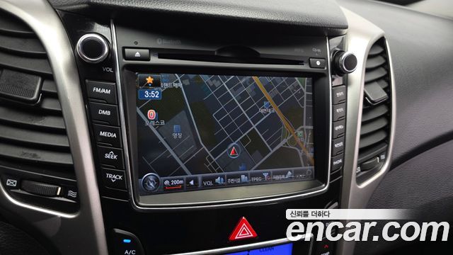 Hyundai i30 2014 — photo 20