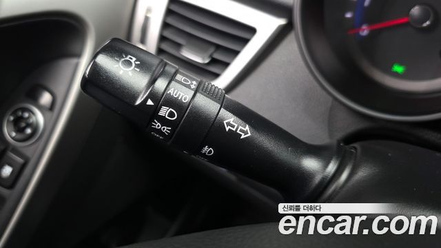 Hyundai i30 2014 — photo 25
