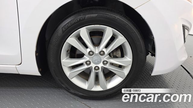 Hyundai i30 2014 — photo 7