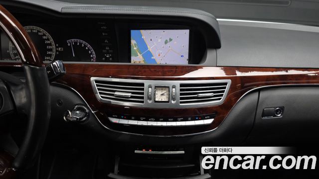 Mercedes-Benz S-Class 2012 — photo 14