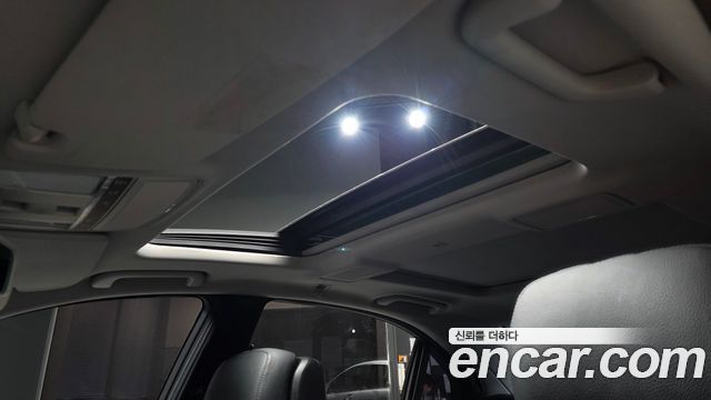 Mercedes-Benz S-Class 2012 — photo 16