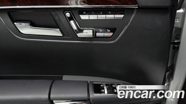 Mercedes-Benz S-Class 2012 — photo 19