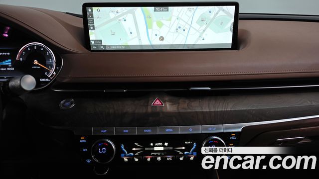Genesis G80 2021 — photo 18