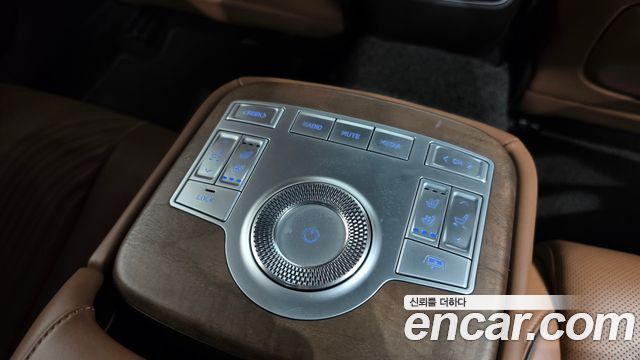 Genesis G80 2021 — photo 25