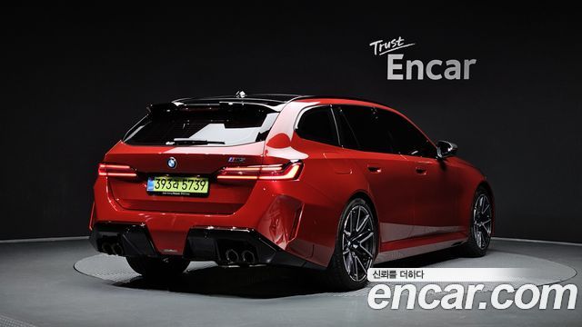 BMW M5 2026 — photo 2