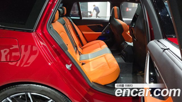 BMW M5 2026 — photo 11