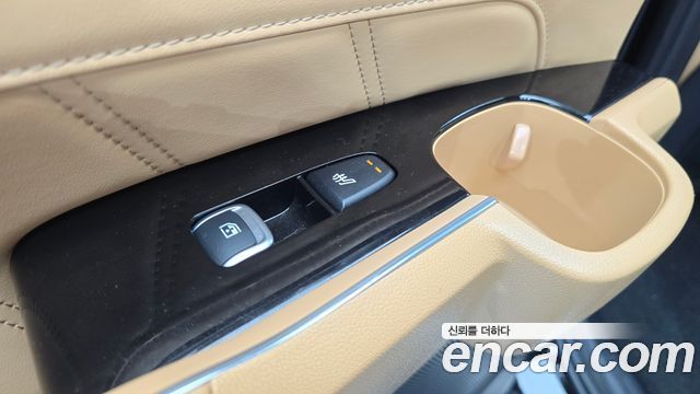 Kia Sorento 2023 — photo 16