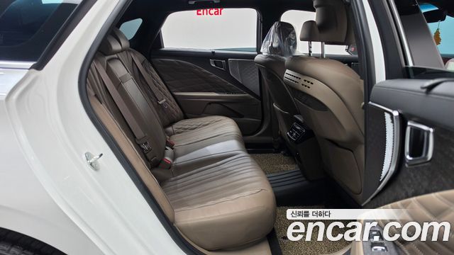 Kia K8 2023 — photo 17
