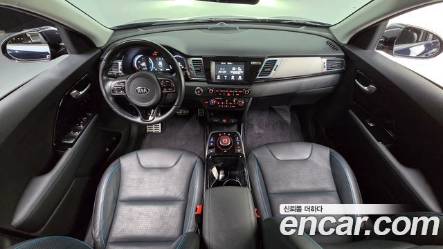 Kia Niro 2019 — photo 10