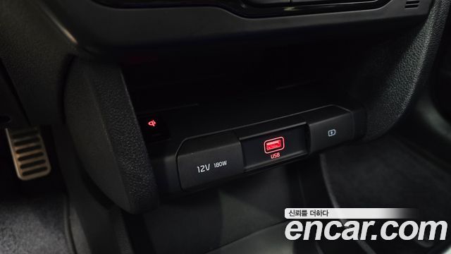 Kia Niro 2019 — photo 29