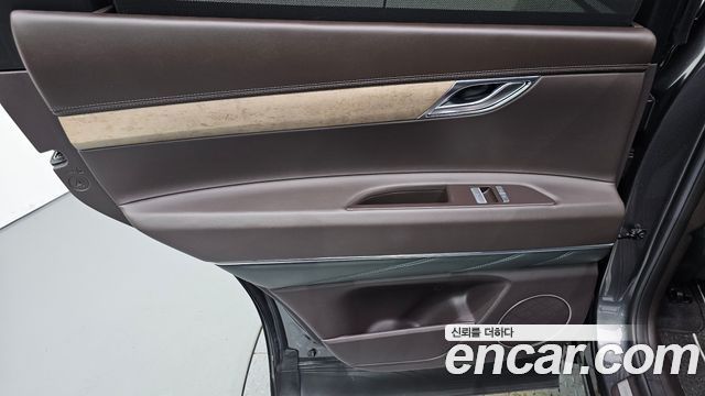 Genesis GV80 2022 — photo 15