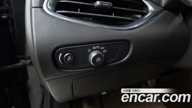 Chevrolet Korea Malibu 2017 — photo 25