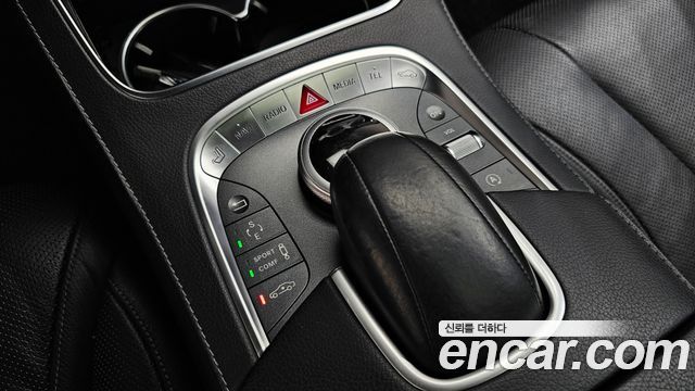 Mercedes-Benz S-Class 2016 — photo 18