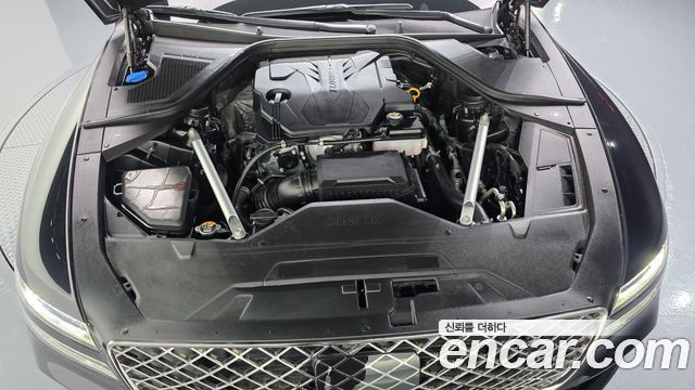 Genesis G80 2023 — photo 6