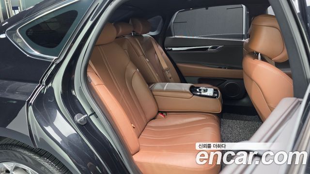Genesis G80 2023 — photo 17