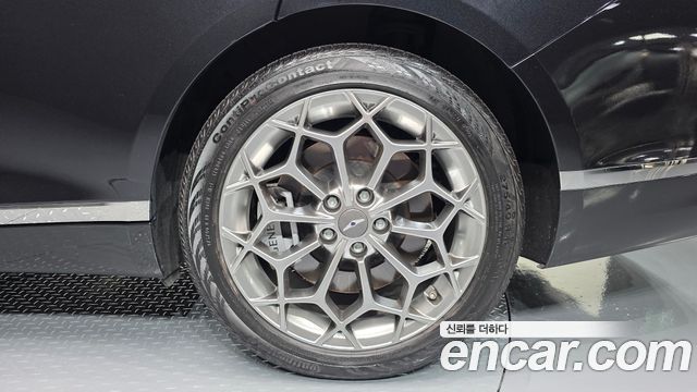 Genesis G80 2023 — photo 7