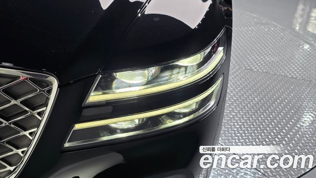 Genesis G80 2023 — photo 8