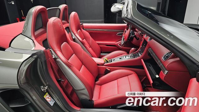 Porsche 718 2022 — photo 17