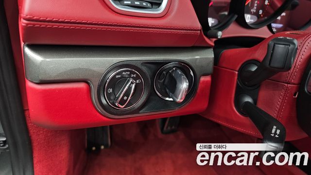Porsche 718 2022 — photo 20