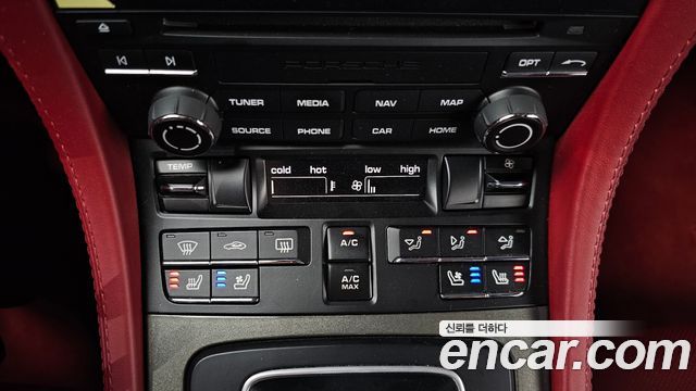 Porsche 718 2022 — photo 23