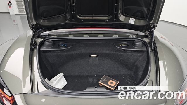 Porsche 718 2022 — photo 28