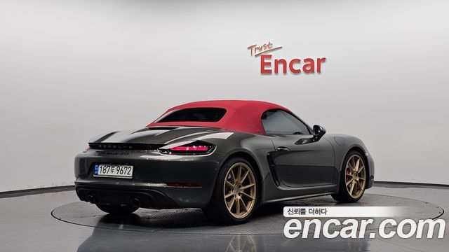 Porsche 718 2022 — photo 30