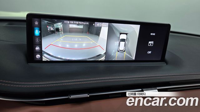Genesis GV70 2021 — photo 24