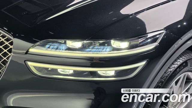 Genesis GV70 2021 — photo 8