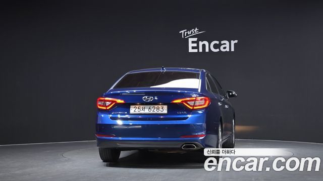Hyundai Sonata 2015 — photo 4