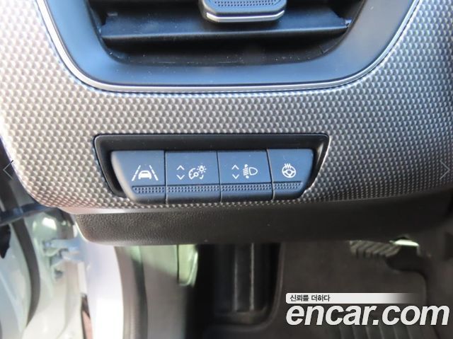 Renault Korea XM3 2024 — photo 14