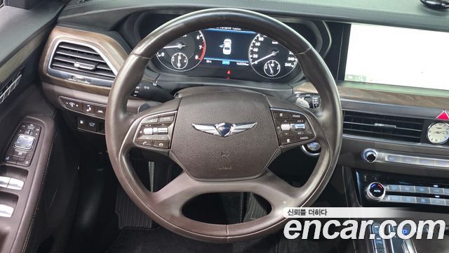 Genesis G90 2019 — photo 13