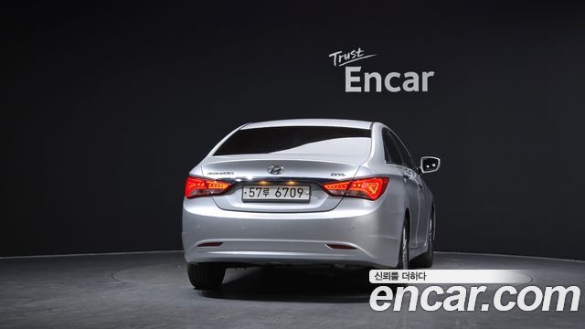 Hyundai Sonata 2014 — photo 4