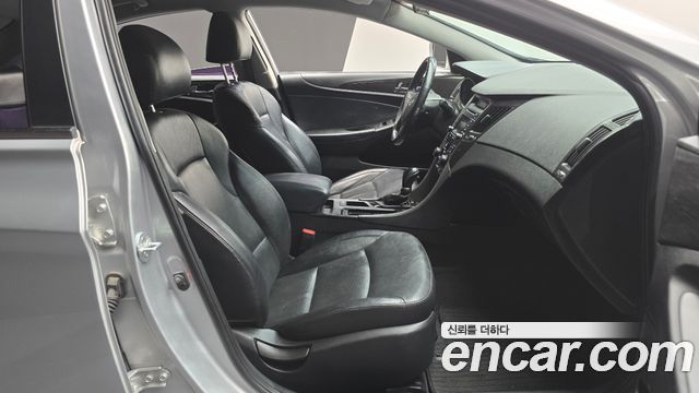 Hyundai Sonata 2014 — photo 11