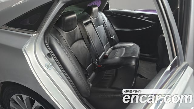 Hyundai Sonata 2014 — photo 12