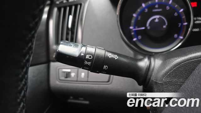 Hyundai Sonata 2014 — photo 17