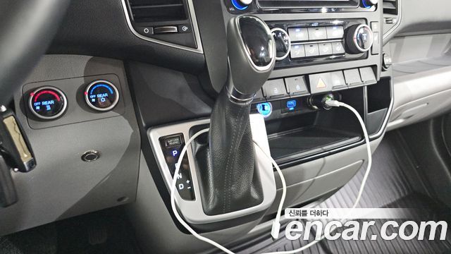 Hyundai Solati 2025 — photo 9