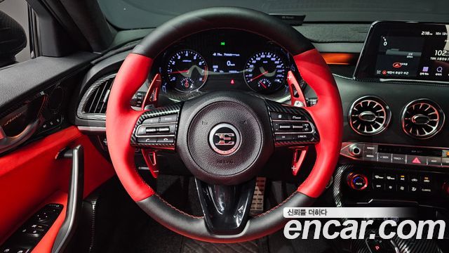 Kia Stinger 2019 — photo 14
