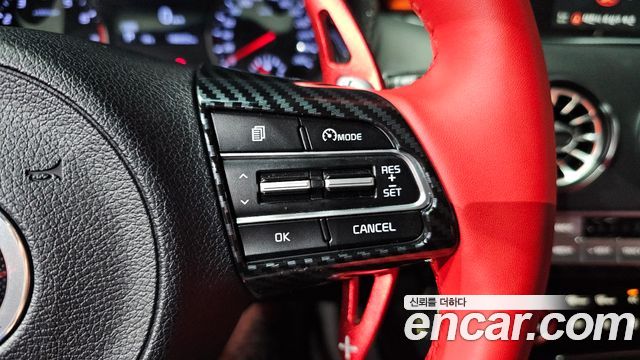 Kia Stinger 2019 — photo 17