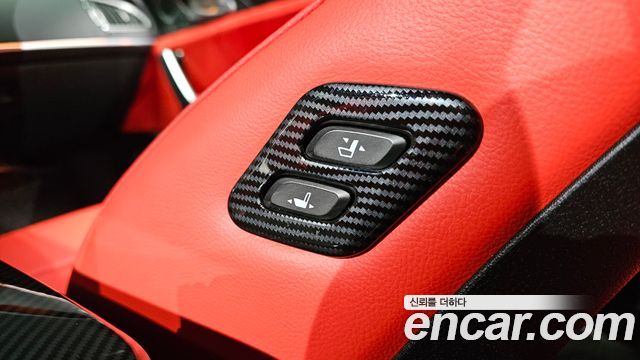 Kia Stinger 2019 — photo 18