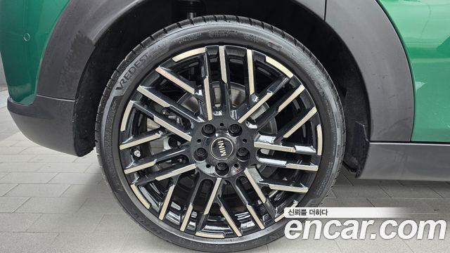 Mini Cooper 2025 — photo 5