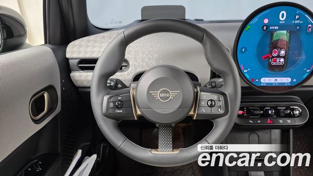 Mini Cooper 2025 — photo 18