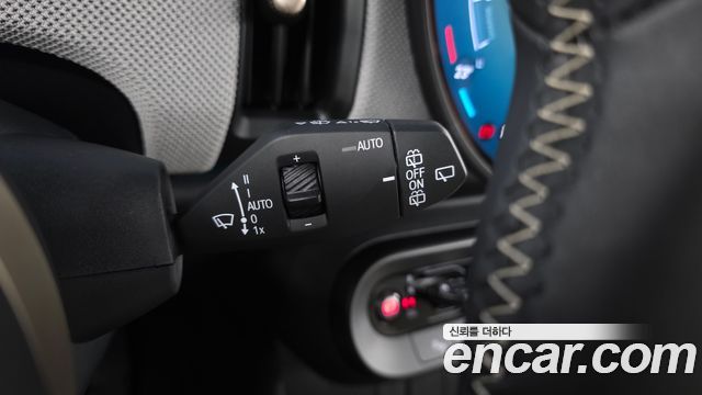 Mini Cooper 2025 — photo 24