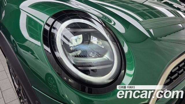 Mini Cooper 2025 — photo 8