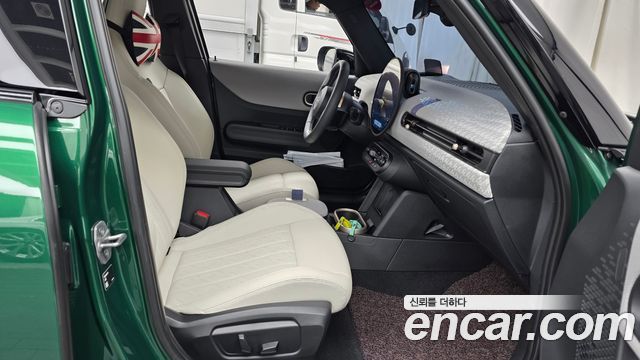 Mini Cooper 2025 — photo 16