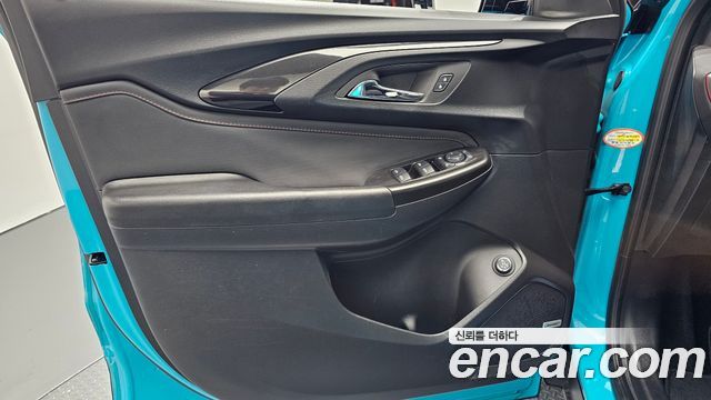 Chevrolet Korea Trailblazer 2022 — photo 14