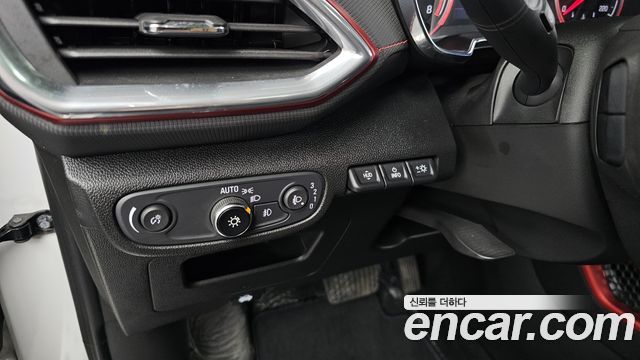 Chevrolet Korea Trailblazer 2021 — photo 27