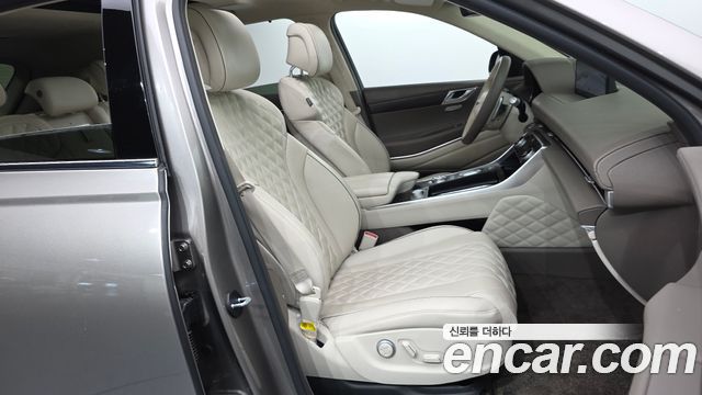 Genesis GV80 2020 — photo 17