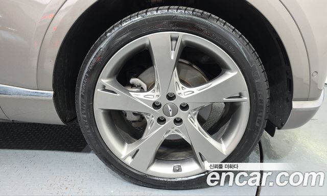 Genesis GV80 2020 — photo 7