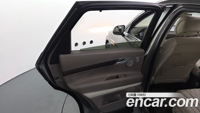 Genesis GV80 2020 — photo 15